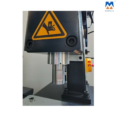 Ultraschallplastikschweißgerät Mutiple 20KHz 3000W arbeitet